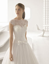 Lade das Bild in den Galerie-Viewer, Rosa Clara - Andrina