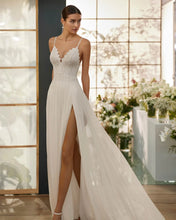Lade das Bild in den Galerie-Viewer, Rosa Clara Couture - Modell Melby
