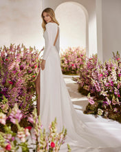 Load image into Gallery viewer, Rosa Clara Couture - Tania
