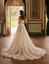 Lade das Bild in den Galerie-Viewer, Alberto Palatchi - Modell Heidi
